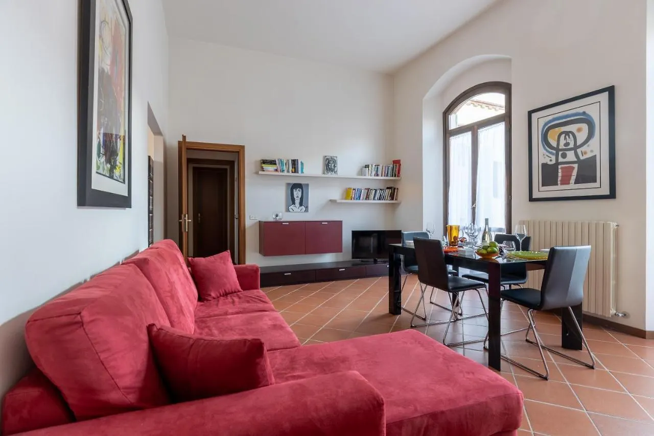 Tranquil Elegance In The Heart Of Pisa - Historic Convent Apartment 0*,  Italy