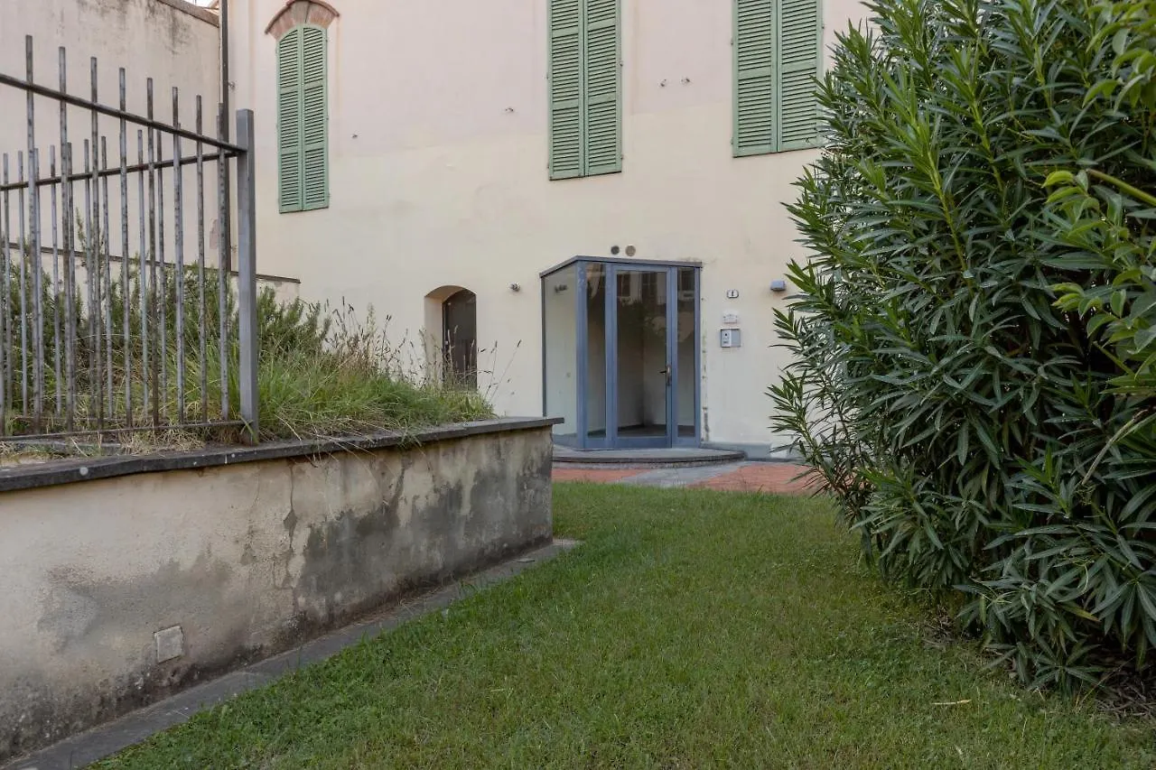 Tranquil Elegance In The Heart Of Pisa - Historic Convent Apartment